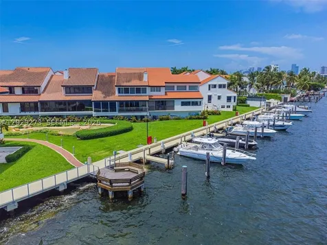 2000 S Bayshore Drive Miami FL 33133