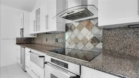 2000 S Bayshore Drive Miami FL 33133