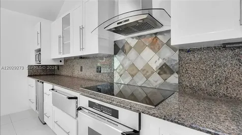 2000 S Bayshore Drive Miami FL 33133