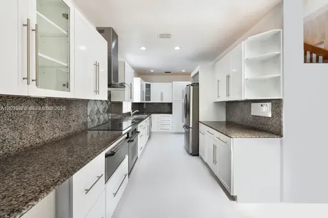 2000 S Bayshore Drive Miami FL 33133