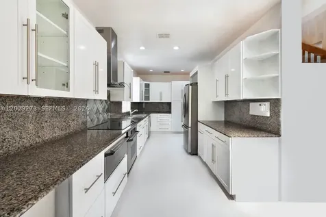 2000 S Bayshore Drive Miami FL 33133