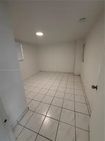 2420 NW 31st Street Miami FL 33142