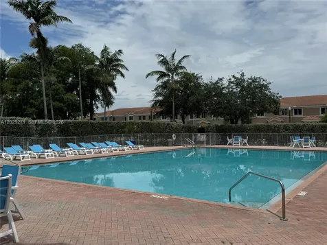 1048 SE 23rd Terrace Homestead FL 33035