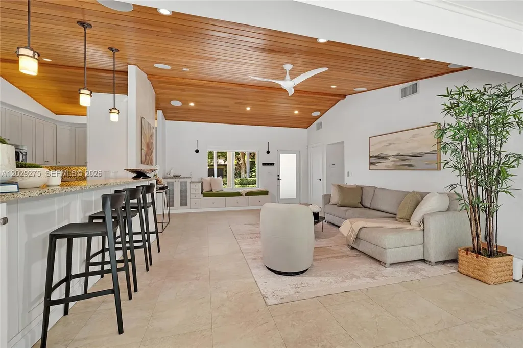 2716 NE 29th Court Fort Lauderdale FL 33306