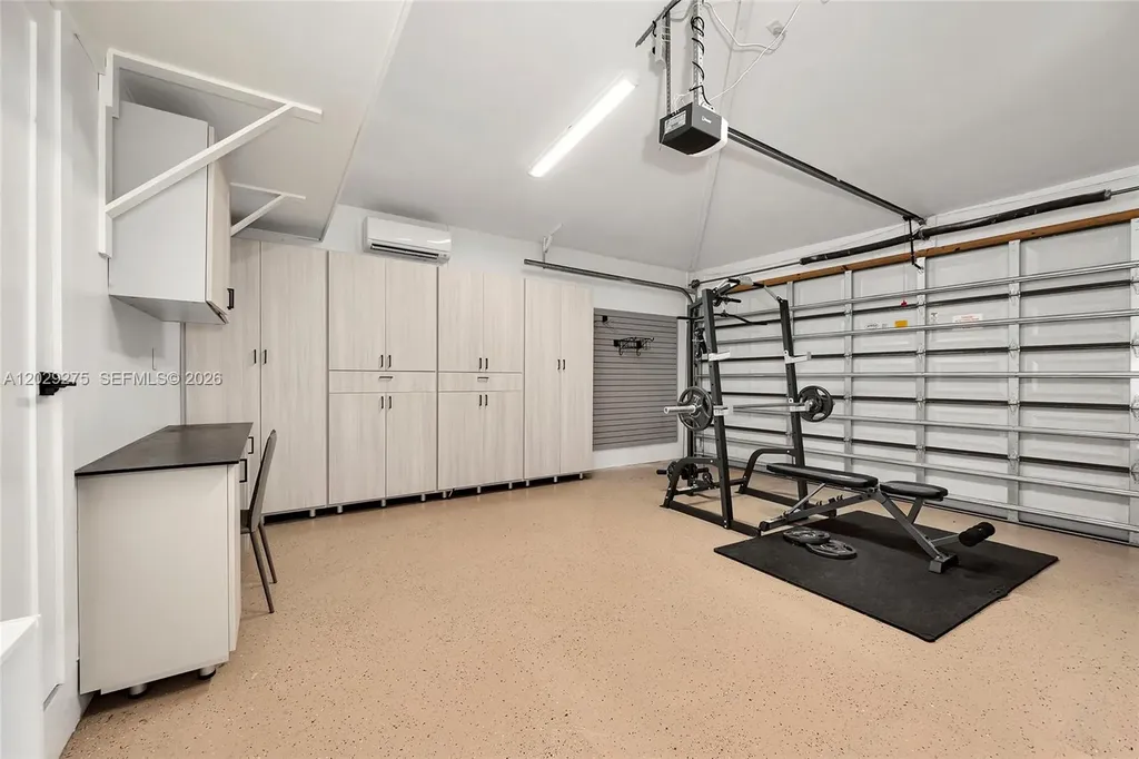 2716 NE 29th Court Fort Lauderdale FL 33306