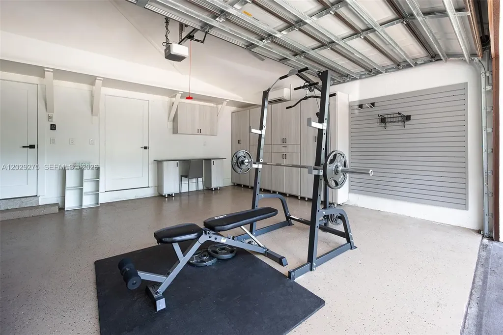 2716 NE 29th Court Fort Lauderdale FL 33306