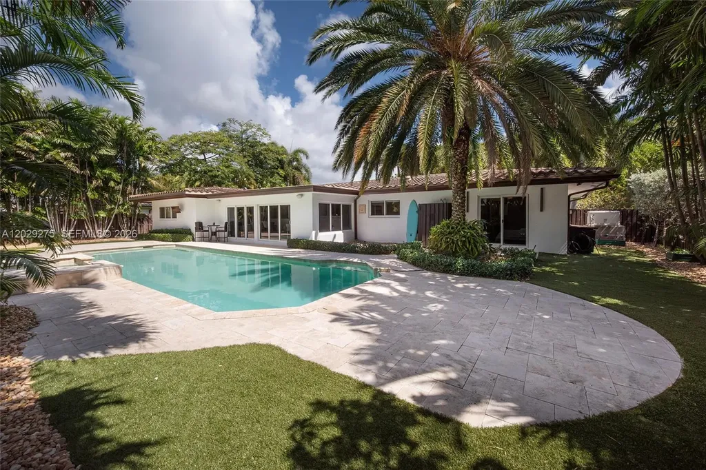 2716 NE 29th Court Fort Lauderdale FL 33306