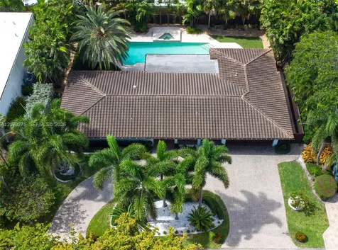 2716 NE 29th Court Fort Lauderdale FL 33306