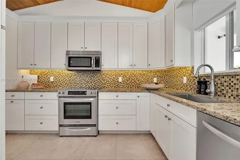 2716 NE 29th Court Fort Lauderdale FL 33306