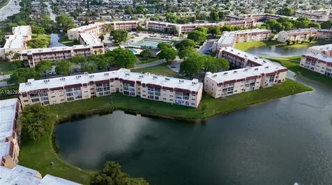 2811 N Pine Island Road Sunrise FL 33322