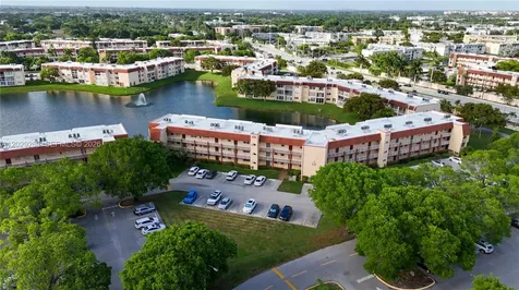 2811 N Pine Island Road Sunrise FL 33322