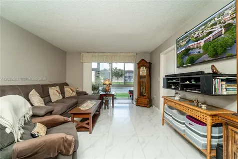 2811 N Pine Island Road Sunrise FL 33322