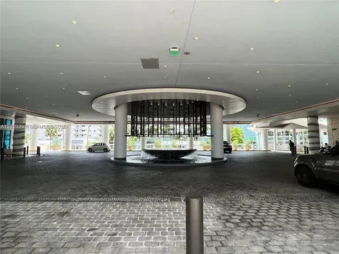 6799 Collins Avenue Miami Beach FL 33141
