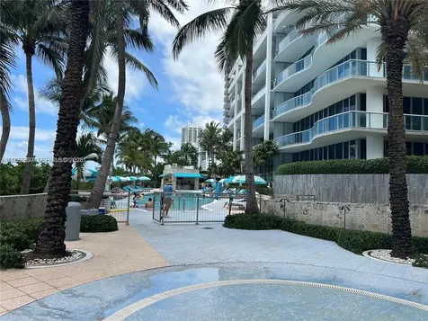6799 Collins Avenue Miami Beach FL 33141
