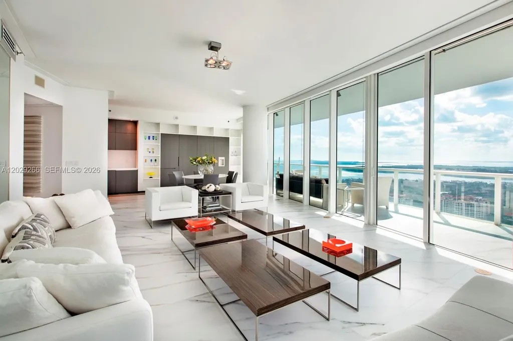 100 S Pointe Drive Miami Beach FL 33139