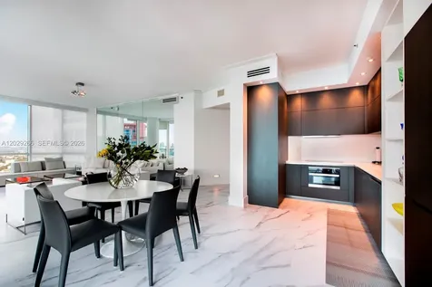 100 S Pointe Drive Miami Beach FL 33139