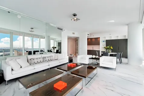 100 S Pointe Drive Miami Beach FL 33139