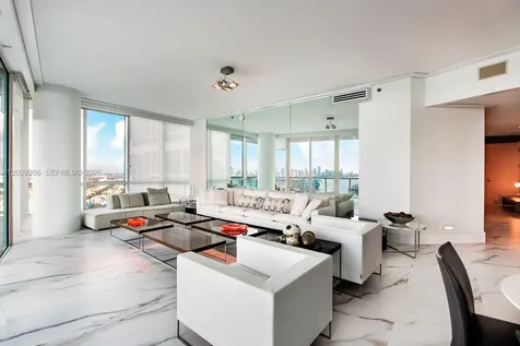 100 S Pointe Drive Miami Beach FL 33139
