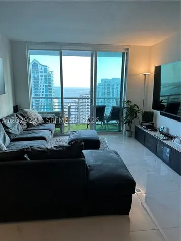 325 S Biscayne Boulevard Miami FL 33131