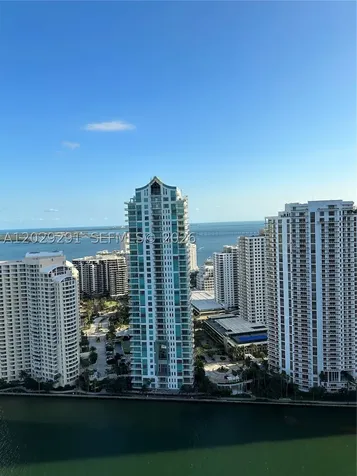 325 S Biscayne Boulevard Miami FL 33131