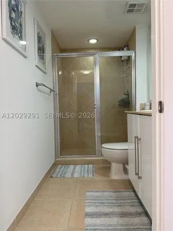 325 S Biscayne Boulevard Miami FL 33131