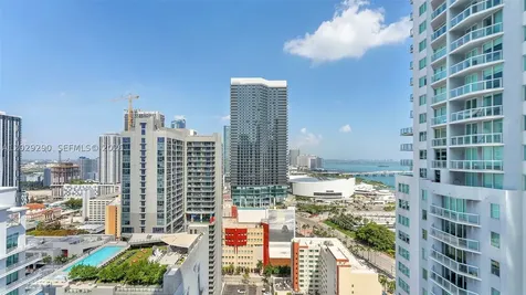 253 NE 2nd Street Miami FL 33132