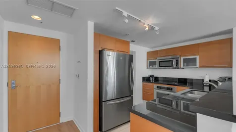253 NE 2nd Street Miami FL 33132