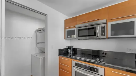 253 NE 2nd Street Miami FL 33132