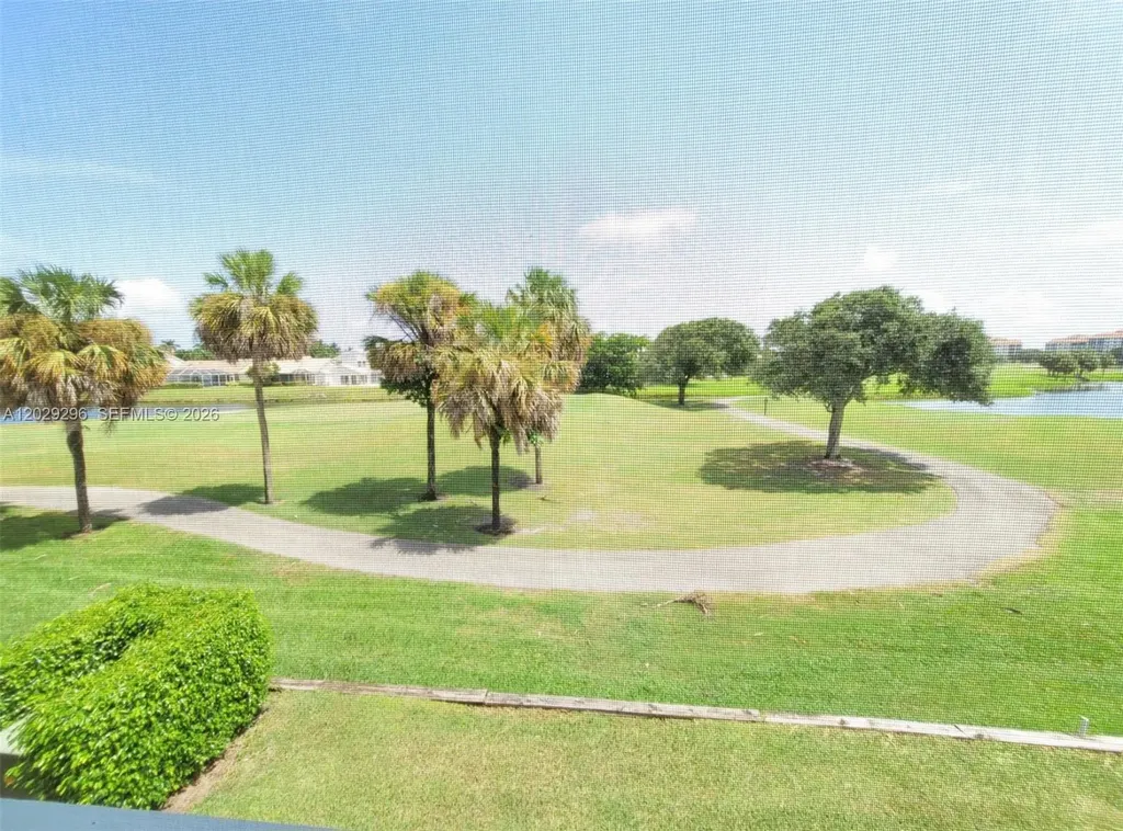 17317 Boca Club Boulevard Boca Raton FL 33487