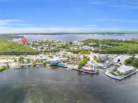 443 4th Road Key Largo FL 33037