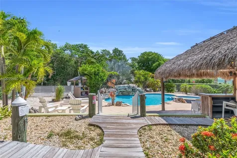 443 4th Road Key Largo FL 33037