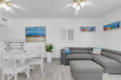 443 4th Road Key Largo FL 33037