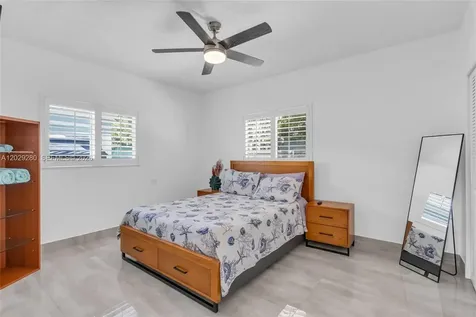 443 4th Road Key Largo FL 33037