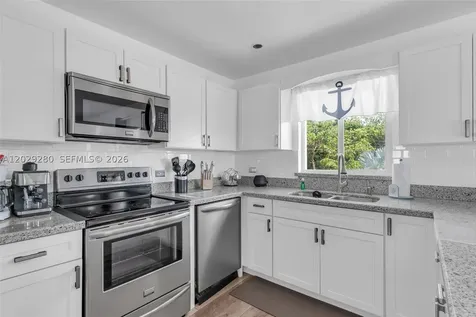 443 4th Road Key Largo FL 33037