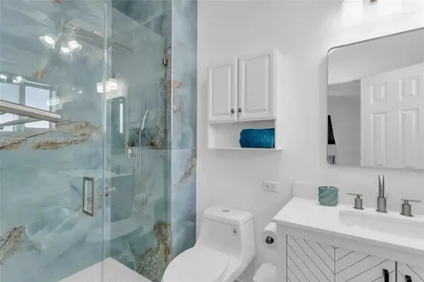 443 4th Road Key Largo FL 33037