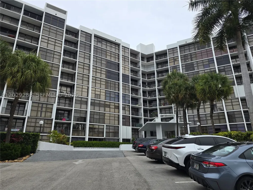 400 Leslie Drive Hallandale Beach FL 33009