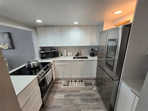 400 Leslie Drive Hallandale Beach FL 33009