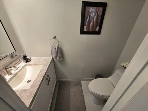 400 Leslie Drive Hallandale Beach FL 33009