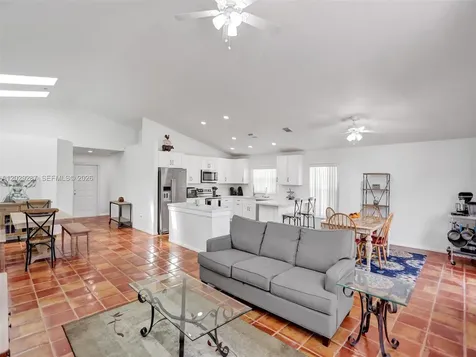 16541 NW 5th Street Pembroke Pines FL 33028