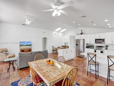 16541 NW 5th Street Pembroke Pines FL 33028
