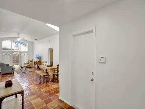 16541 NW 5th Street Pembroke Pines FL 33028