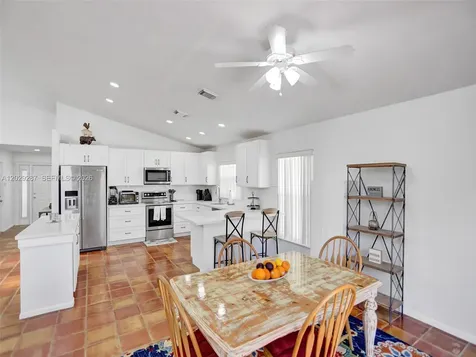 16541 NW 5th Street Pembroke Pines FL 33028