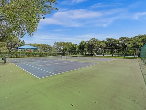 16541 NW 5th Street Pembroke Pines FL 33028