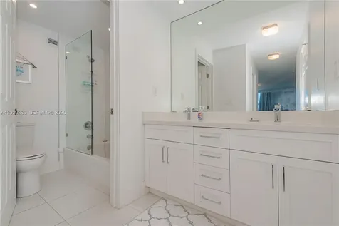 3800 S Ocean Drive Hollywood FL 33019
