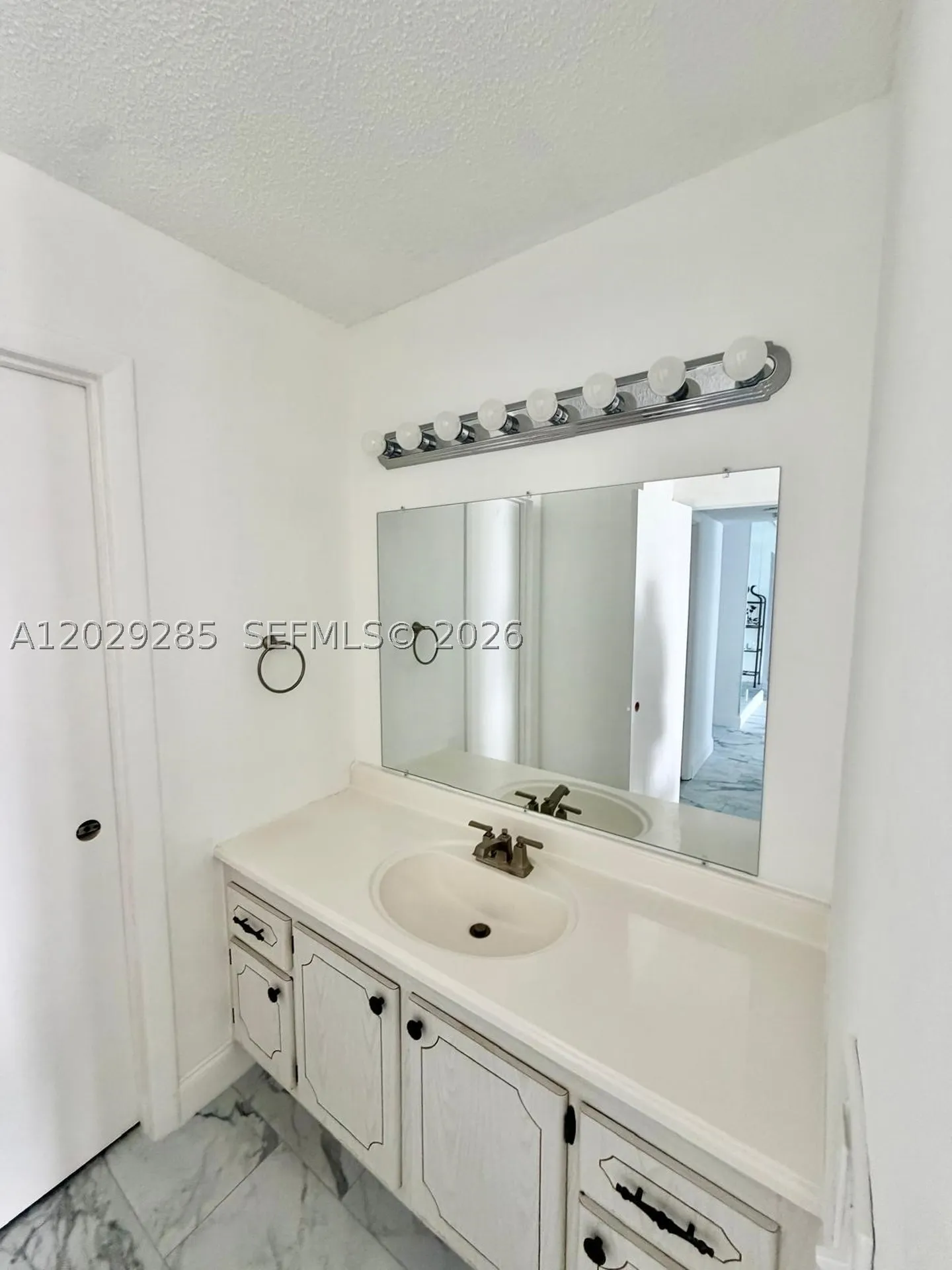 2101 S Ocean Drive Hollywood FL 33019