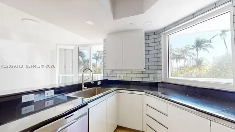 21050 NE 38th Avenue Aventura FL 33180