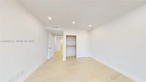 21050 NE 38th Avenue Aventura FL 33180