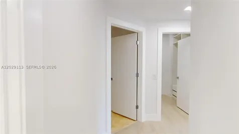 21050 NE 38th Avenue Aventura FL 33180