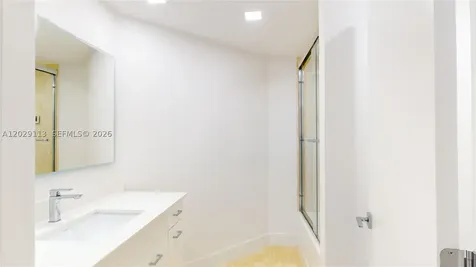 21050 NE 38th Avenue Aventura FL 33180