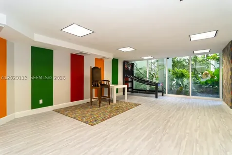 21050 NE 38th Avenue Aventura FL 33180